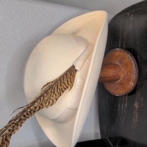 Vintage 60s Styled By Coralie Cream Fedora Hat with Feather Accent SZ Small